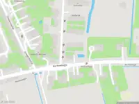 Ambulance met grote spoed naar de Korteweegje in Dirksland