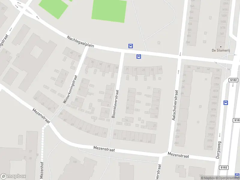 Ambulance met grote spoed naar de Boomkleverstraat in Rotterdam