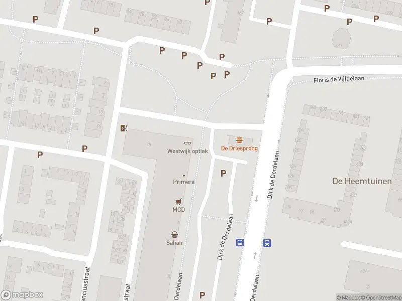 Ambulance met gepaste spoed naar de Dirk de Derdelaan in Vlaardingen