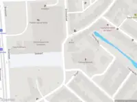 Ambulance met grote spoed naar de Singel in Schiedam