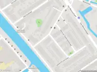 Ambulance met grote spoed naar de Vermeerstraat in Delft
