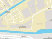 Ambulance met grote spoed naar de Mendelweg in Leiden