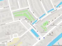 Ambulance met grote spoed naar de Goudenregenstraat in Capelle aan den IJssel