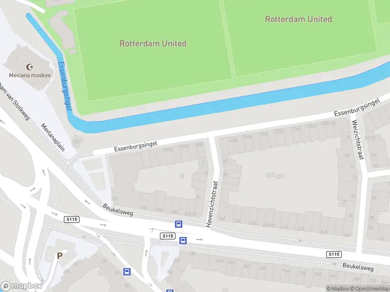 Ambulance met gepaste spoed naar de Essenburgsingel in Rotterdam