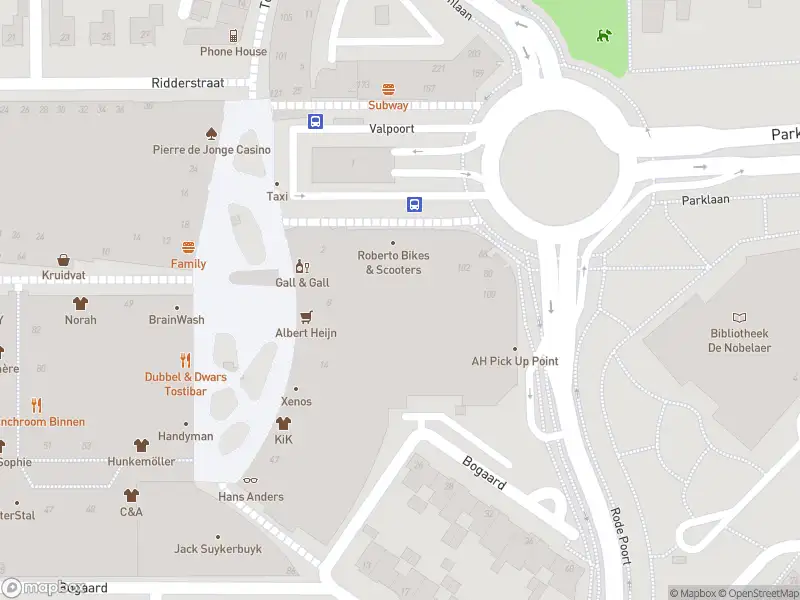 Politie met grote spoed naar de Hof van den Houte in Etten-Leur vanwege letsel
