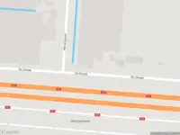Brandweer met grote spoed naar de De Streek in Klazienaveen vanwege voertuigbrand