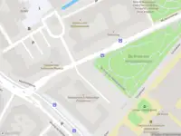 Ambulance met gepaste spoed naar de Kanaalweg in Delft