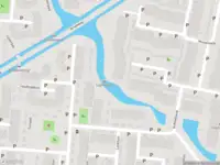 Ambulance met gepaste spoed naar de Oesterbank in Leiden