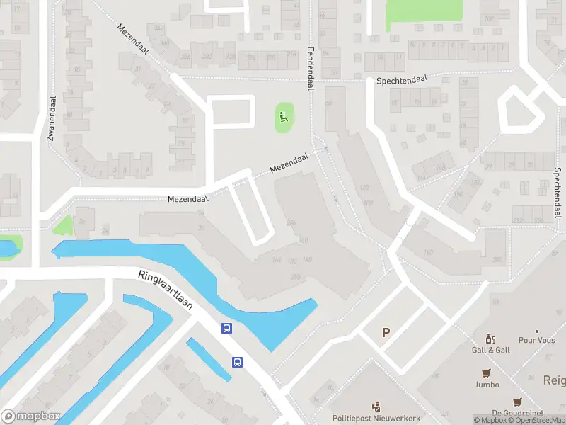 Ambulance met gepaste spoed naar de Eendendaal in Nieuwerkerk aan den IJssel