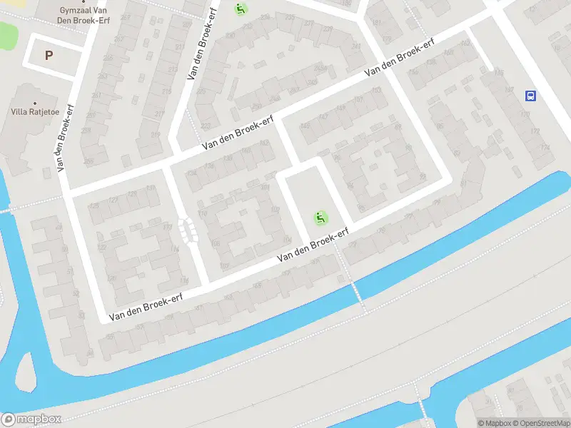 Ambulance met grote spoed naar de Van den Broek-erf in Dordrecht