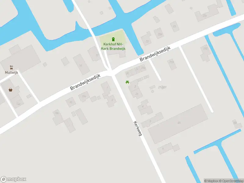 Ambulance met gepaste spoed naar de Kerkweg in Brandwijk
