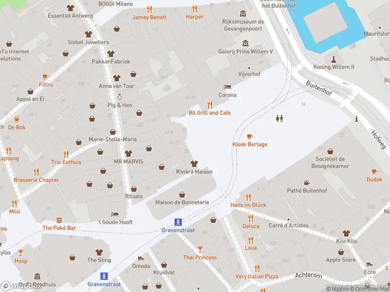 Ambulance met gepaste spoed naar de Prinsegracht in 's-Gravenhage