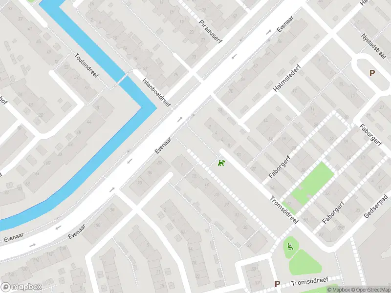 Ambulance met grote spoed naar de Tromsödreef in Rotterdam