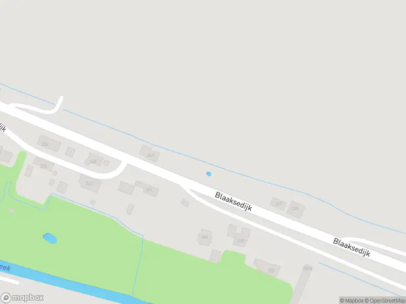 Ambulance met gepaste spoed naar de Blaaksedijk in Mijnsheerenland