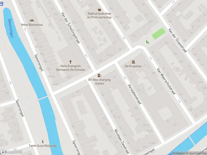 Politie naar de Baljuwplein in Rotterdam vanwege ongeval met letsel