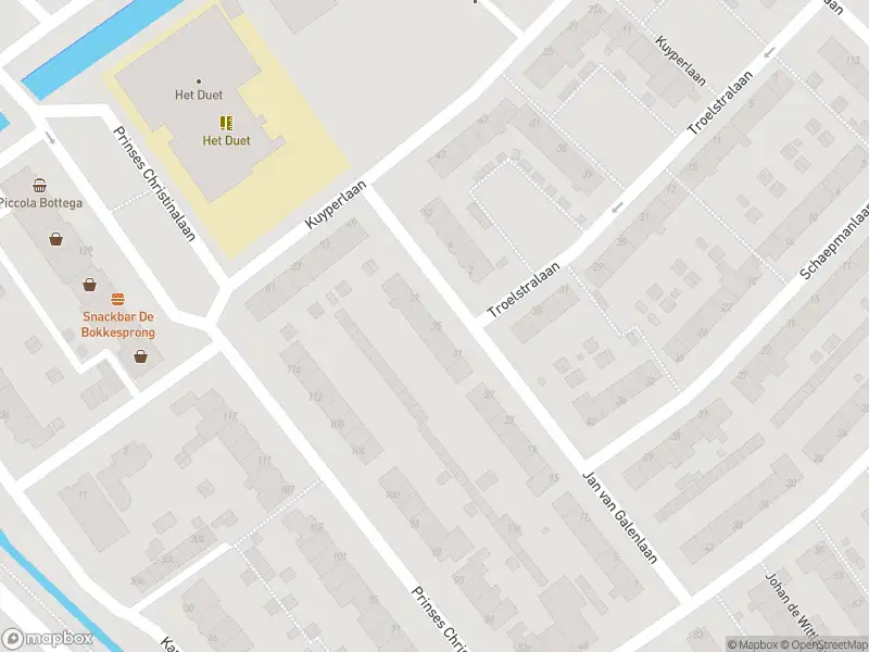 Ambulance met grote spoed naar de Admiraal de Ruyterlaan in Uithoorn