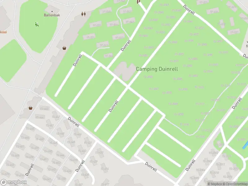 Ambulance met grote spoed naar de Duinrell in Wassenaar