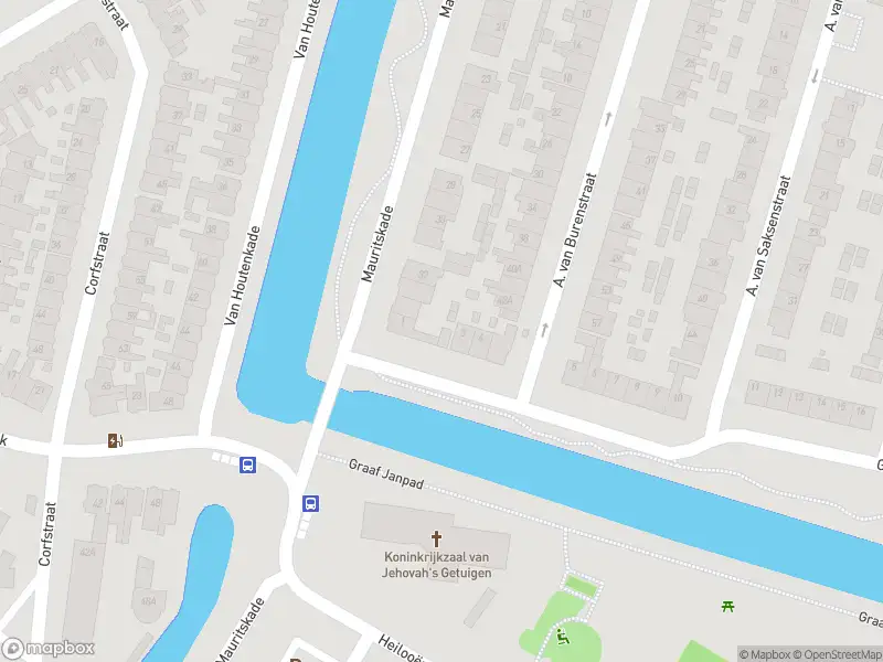 Ambulance met grote spoed naar de Graaf Jankade in Alkmaar