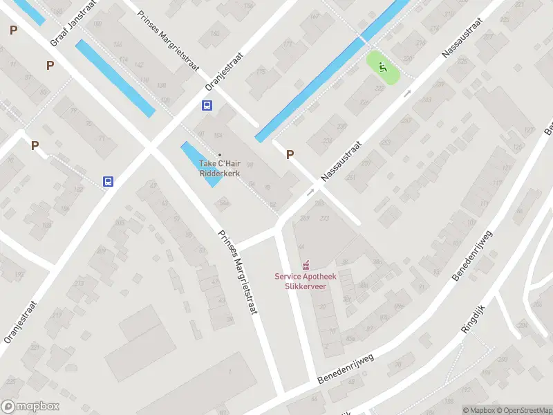 Ambulance met gepaste spoed naar de Prinses Margrietstraat in Ridderkerk