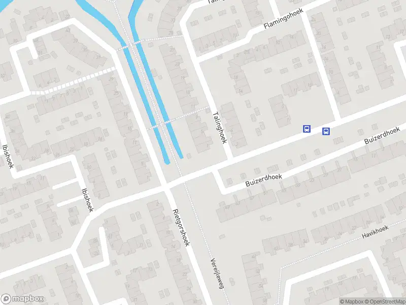 Ambulance met gepaste spoed naar de Hoeklaan in Spijkenisse