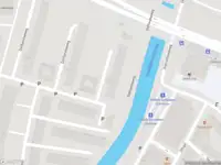Ambulance met grote spoed naar de Delflandseweg in Schiedam