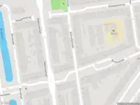 Ambulance met grote spoed naar de Ackersdijkstraat in Rotterdam