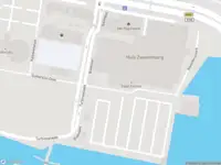 Ambulance en brandweer met gepaste spoed naar de Kristalpromenade in Halfweg vanwege afgaan automatisch brandalarm