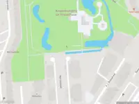 Ambulance met grote spoed naar de Marrewijkpad in Spijkenisse