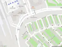 Ambulance met grote spoed naar de IJslandtpad in Amsterdam