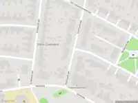 Politie naar de Lage Bothofstraat in Enschede vanwege aanrijding met letsel