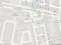 Ambulance met grote spoed naar de Van Brakelstraat in Oud-Beijerland