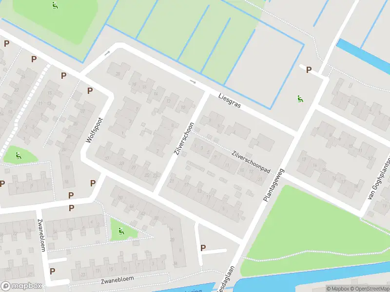 Ambulance met gepaste spoed naar de Zilverschoonpad in Alblasserdam