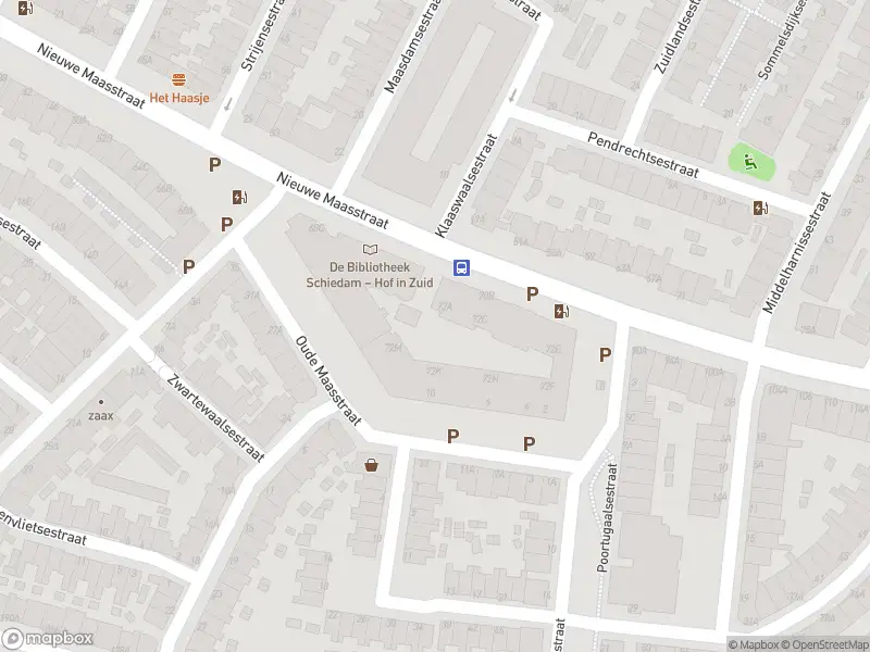 Ambulance met gepaste spoed naar de Nieuwe Maasstraat in Schiedam