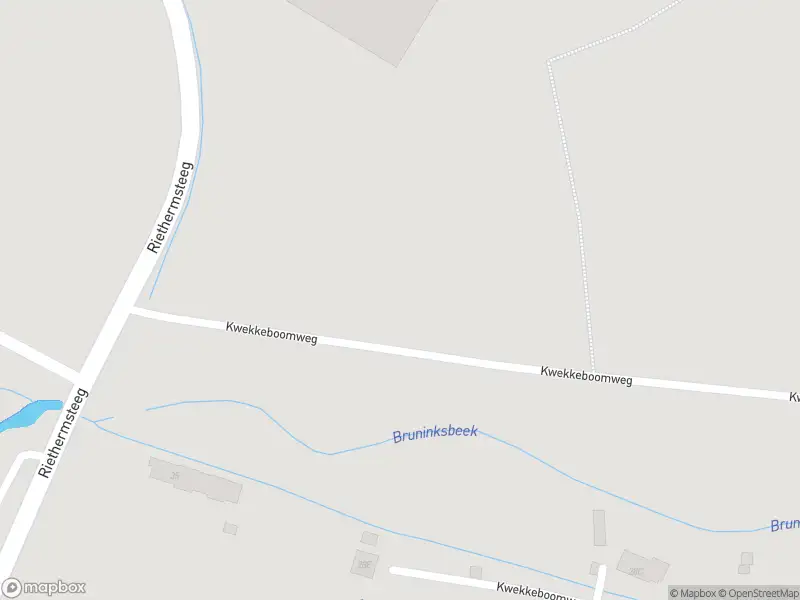 Brandweer met grote spoed naar de Wienebrink in Enschede vanwege gebouwbrand