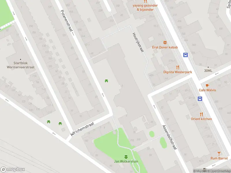 Ambulance met grote spoed naar de Assendelftstraat in Amsterdam