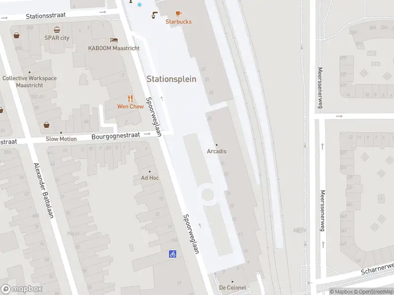 Brandweer met gepaste spoed naar de Stationsplein in Maastricht
