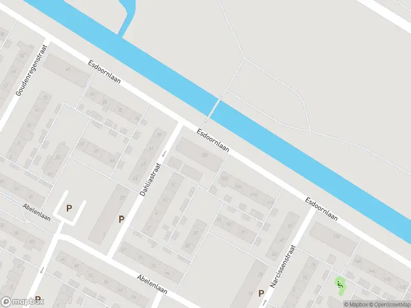 Ambulance met gepaste spoed naar de Esdoornlaan in Rozenburg