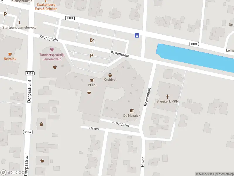 Politie naar de Kroonplein in Lemelerveld