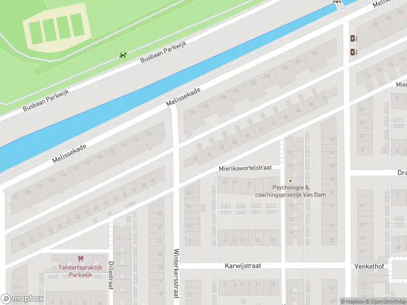 Brandweer met gepaste spoed naar de Belcampostraat in Utrecht
