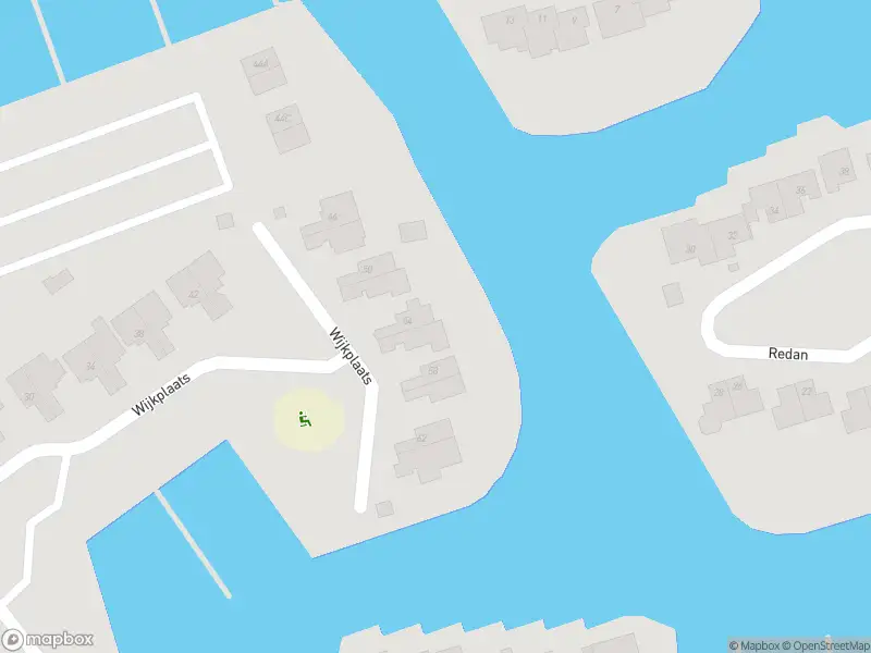 Politie naar de Hoofdgracht in Naarden