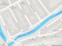 Ambulance met grote spoed naar de Provenierssingel in Rotterdam