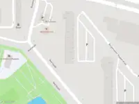 Ambulance met gepaste spoed naar de Burgemeester Hogguerstraat in Amsterdam
