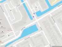 Ambulance met grote spoed naar de Kerklaan in Capelle aan den IJssel
