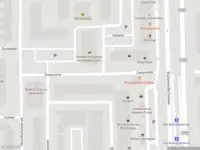 Ambulance met grote spoed naar de Zwaansvliet in Amsterdam