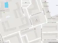 Ambulance met grote spoed naar de Lobo-Braakensiekstraat in Amsterdam