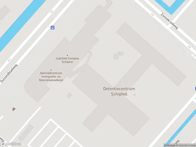 Brandweer met grote spoed naar de Duizendbladweg in Badhoevedorp vanwege afgaan automatisch brandalarm
