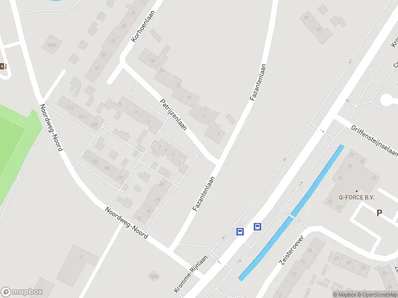 Brandweer met grote spoed naar de Patrijzenlaan in Zeist vanwege afhijsen patient