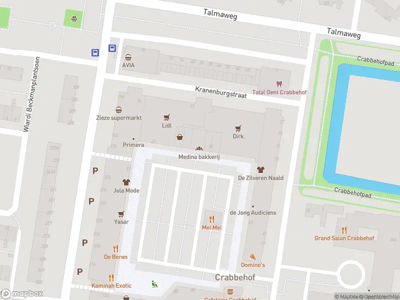 Ambulance met gepaste spoed naar de Van Oldenbarneveltplein in Dordrecht