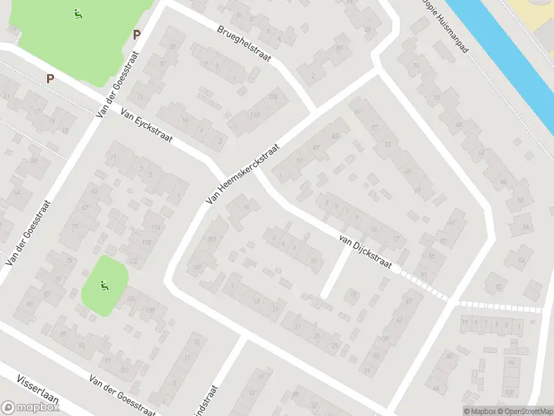 Brandweer met gepaste spoed naar de Van Dijckstraat in Duiven vanwege afhijsen patient