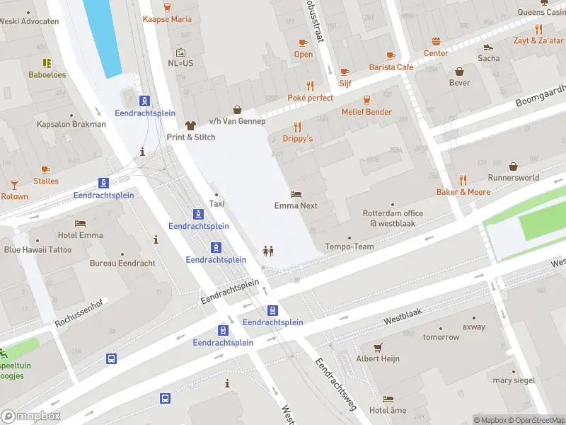 Ambulance met gepaste spoed naar de Eendrachtsplein in Rotterdam